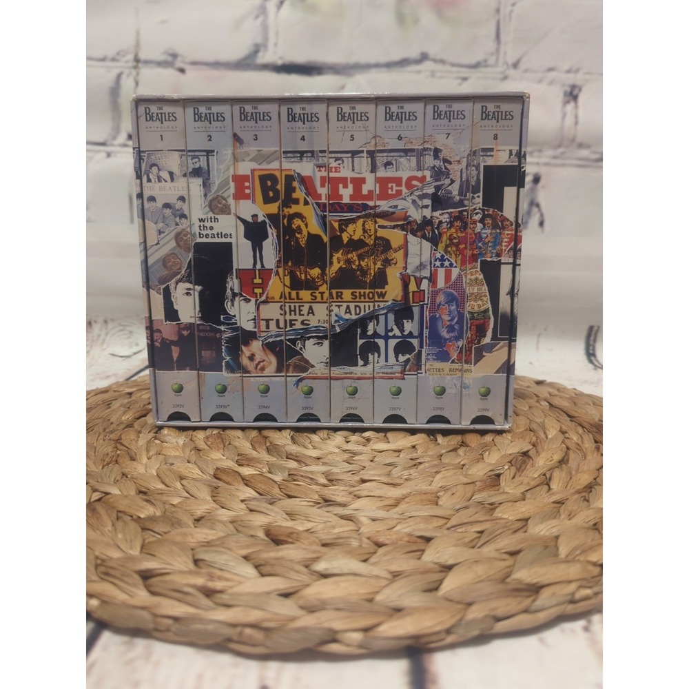 The Beatles Anthology (VHS, 1996, 8-Tape Set)
